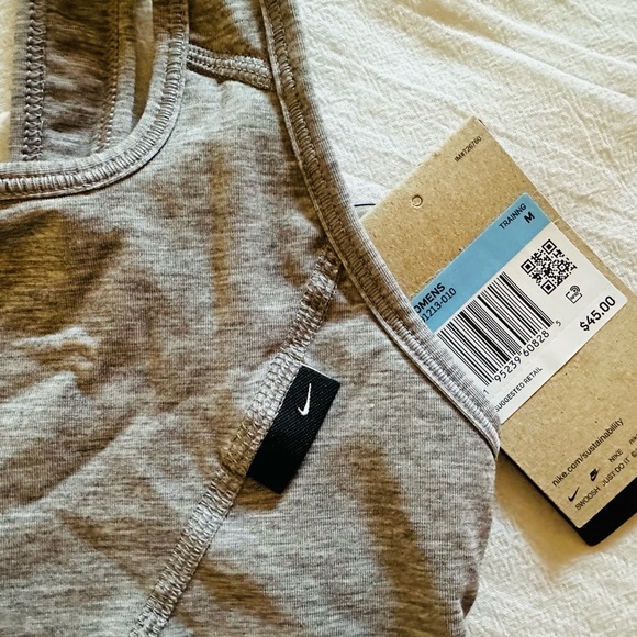 Nike Dri-Fit Swoosh Soft Tee Women’s Sports Bra Active Wear - Picture 6 of 8